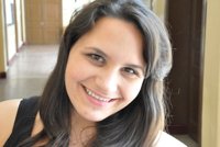 NAYARA CRISTINA ZATTONI VICENTE