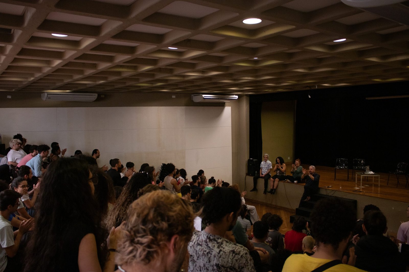 Fotografia Colorida da palestra com convidado Rui Frati ministrada na unidade do Brás