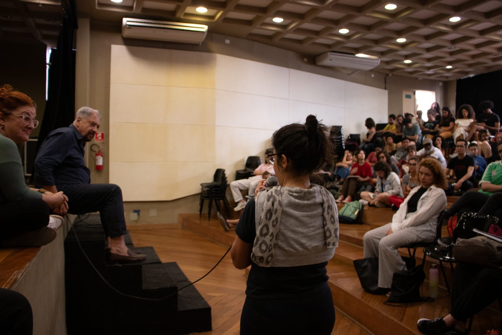 Fotografia Colorida da palestra com convidado Rui Frati ministrada na unidade do Brás