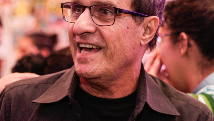 J. C. Serroni, coordenador dos cursos de Técnicas de Palco e Cenografia e Figurino da SP Escola de Teatro.