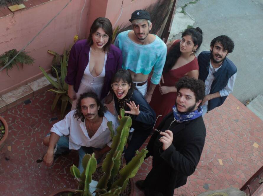 Peça "SETE.COM": residência artística na SP Escola de Teatro. |