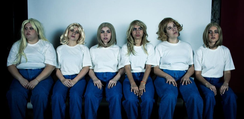 Seis atrizes se revezam num teste de elenco repetindo o famoso monólogo da personagem Nina, da peça A gaivota, de Anton Tchekhov. Foto: Armando Lima