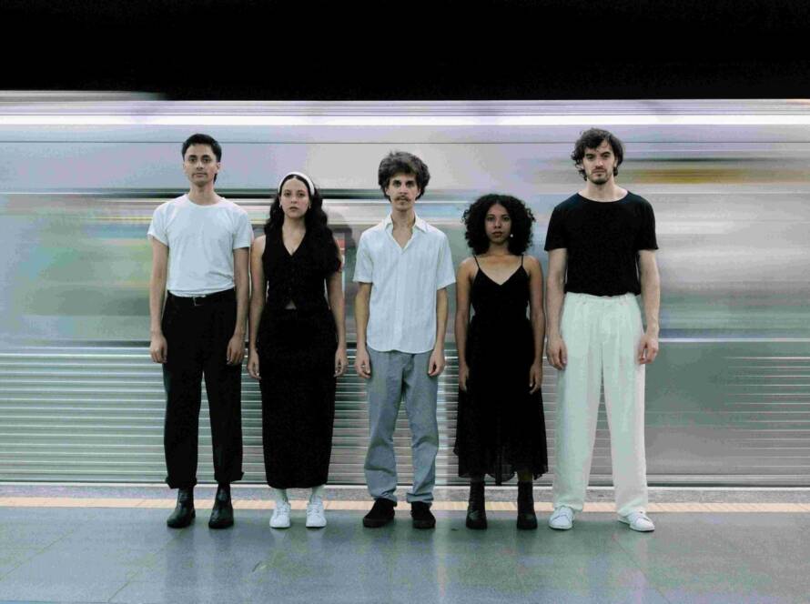 Sesc 24 de Maio recebe temporada de estreia de teatro jovem com a Companhia dos Solilóquios Foto de Rayssa Zago.