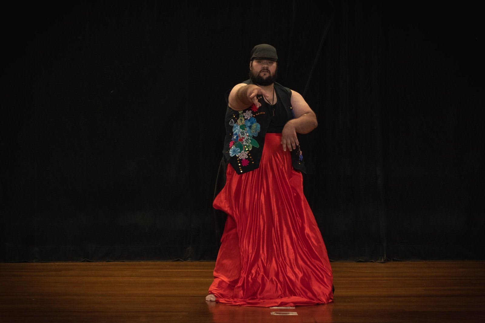 Apresentações finais dos estudantes do curso de extensão "Consciência Corporal Através do Movimento", ministrado por Zuba Janaina, na unidade Brás da SP Escola de Teatro. (29/4/2024). | Foto: Rodrigo Reis