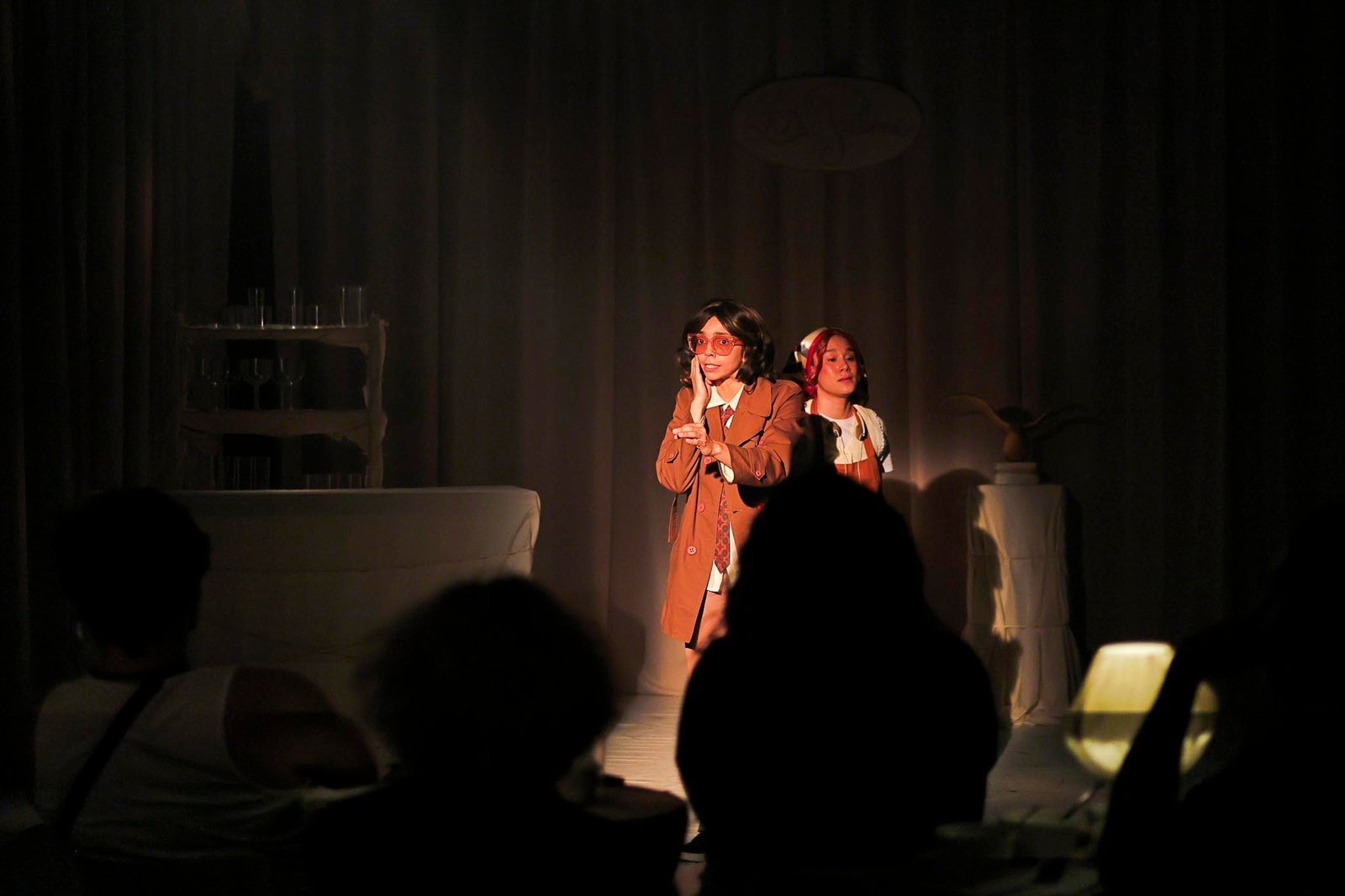 Espetáculo ”O Ralo da Fossa", na SP Escola de Teatro. (7/8/2024) | Foto: Clara Silva