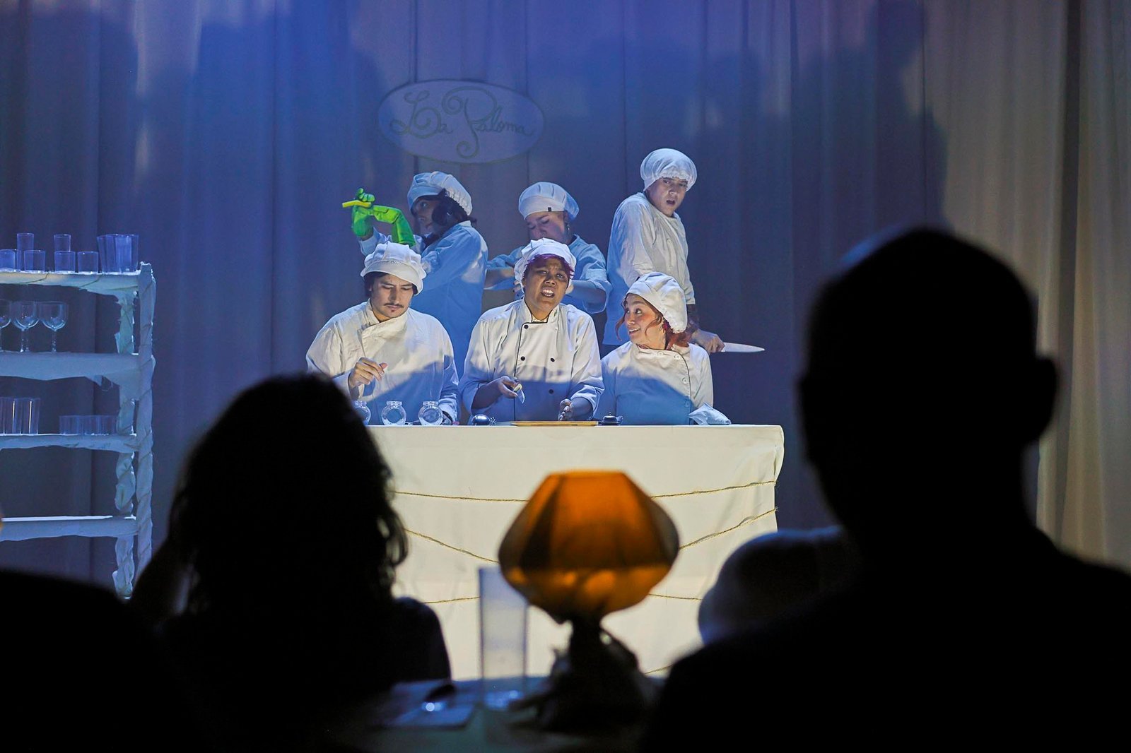 Espetáculo ”O Ralo da Fossa", na SP Escola de Teatro. (7/8/2024) | Foto: Clara Silva