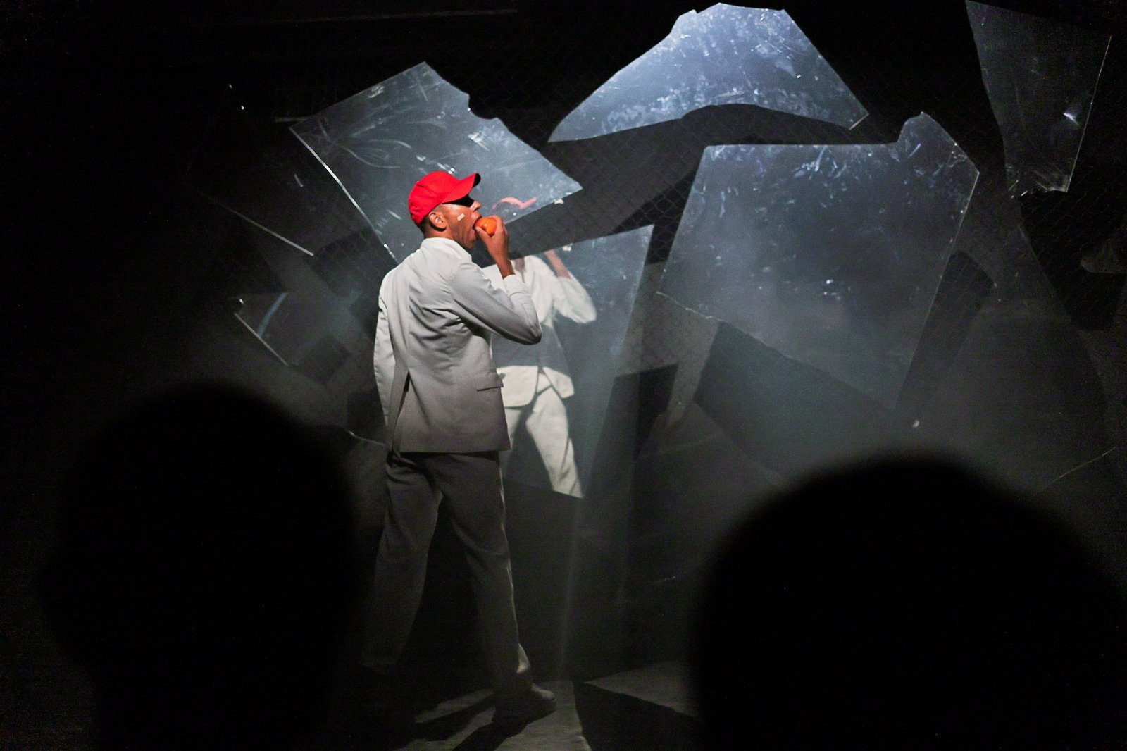Estreia do espetáculo "xOxO", na SP Escola de Teatro. (4/10/2024) | Foto: Clara Silva