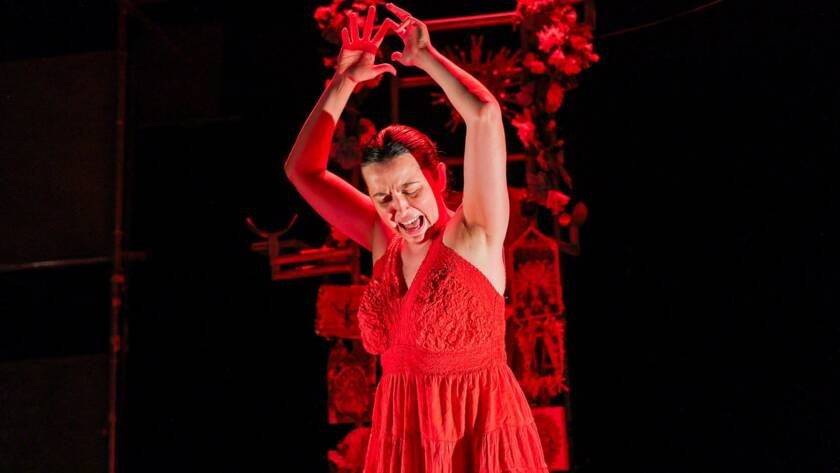 Espetáculo "A CobraDORa", na sede Roosevelt da SP Escola de Teatro. (20/03/2025) | Foto: Clara Silva