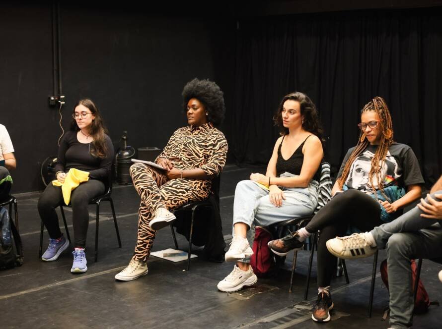 Curso “A composição do personagem a partir da palavra” com Gerson Steves, na sede Roosevelt da SP Escola de Teatro. (15/04/2025) | Foto: Clara Silva.