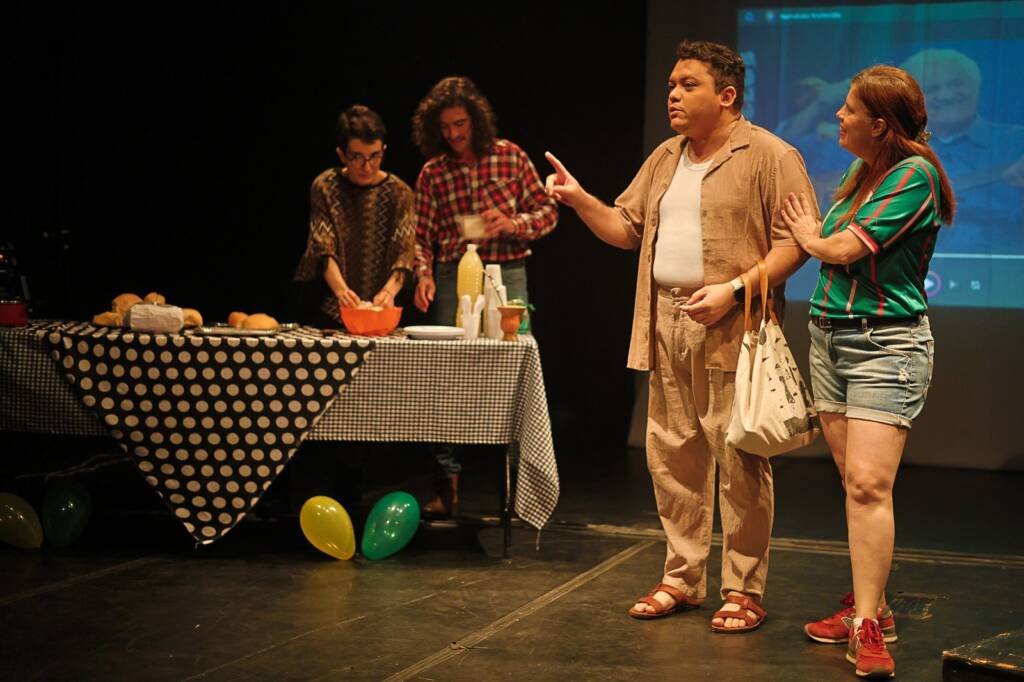 Mostra de Microcenas dos estudantes do módulo azul do curso regular de Direção da SP Escola de Teatro. (29/03/2025). | Foto: Clara Silva