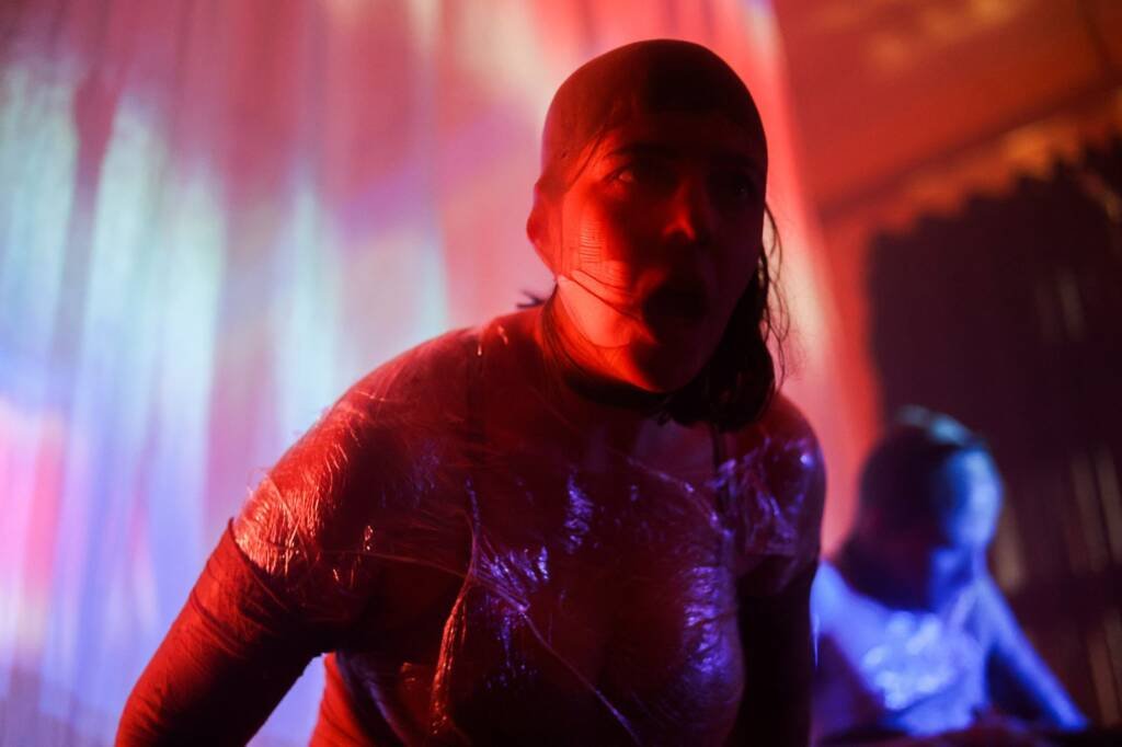 Experimento II do grupo N1 Azul, do primeiro semestre de 2025, na SP Escola de Teatro. | Foto: Clara Silva.