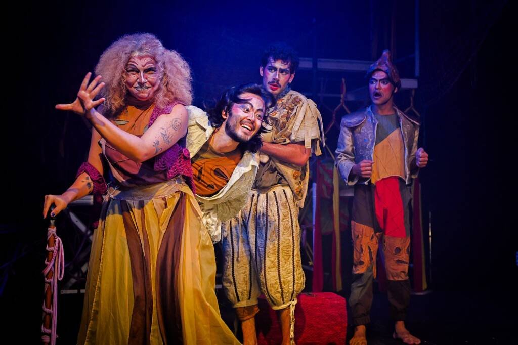 Experimento II do grupo N7 Verde, do primeiro semestre de 2025, na SP Escola de Teatro. | Foto: Clara Silva.