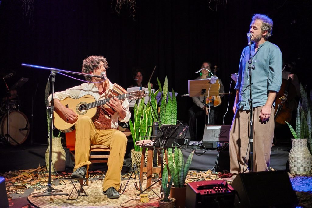 SP Música: show “Moda à Terra” de Ricardo Nash, na unidade Roosevelt, em (30/05/2025). | Foto: Clara Silva