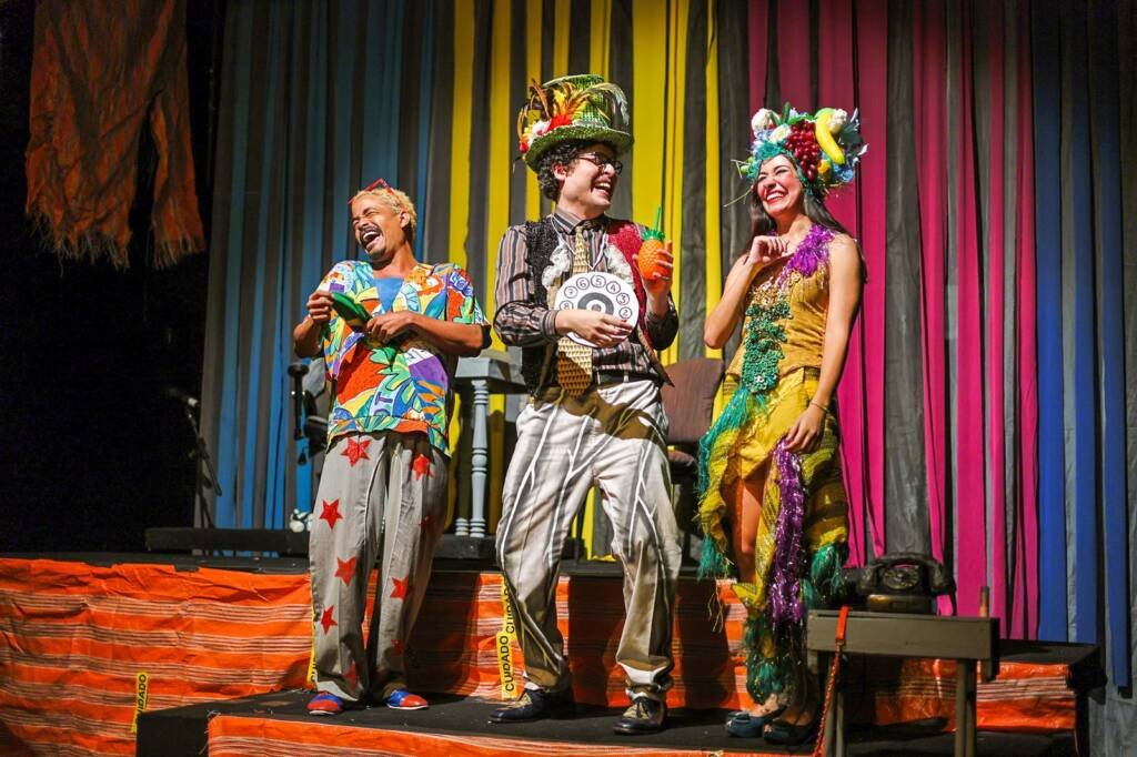 Experimento III do grupo N1 Verde, do segundo semestre de 2025, na SP Escola de Teatro. | Foto: Clara Silva.