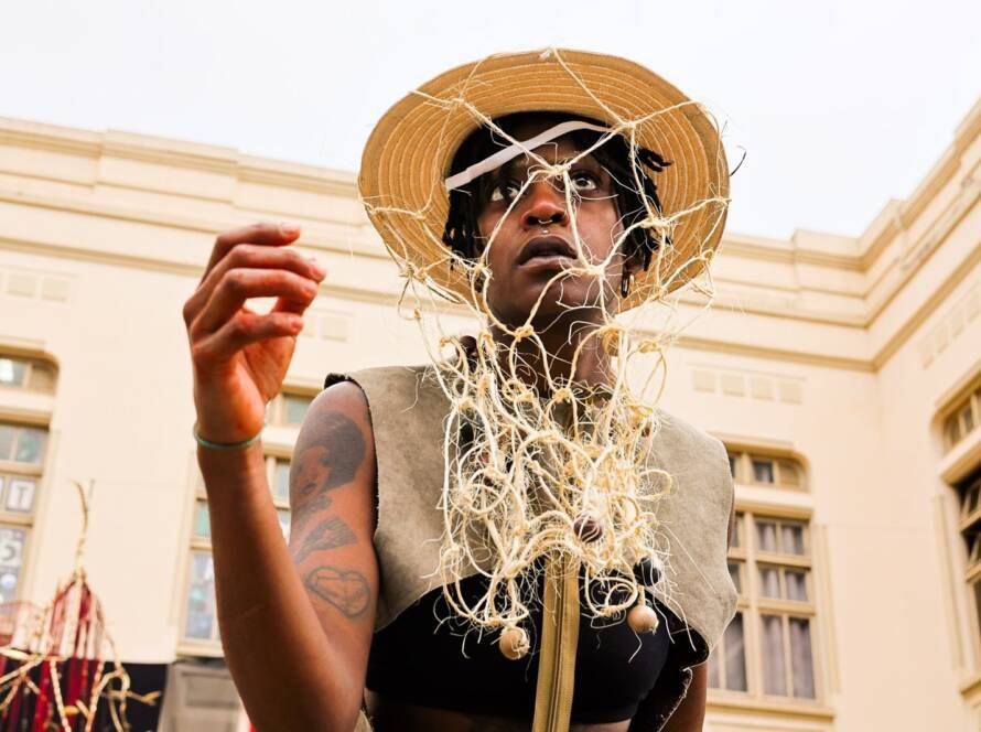 Experimento III do grupo N3 Azul, do segundo semestre de 2025, na SP Escola de Teatro. | Foto: Clara Silva.