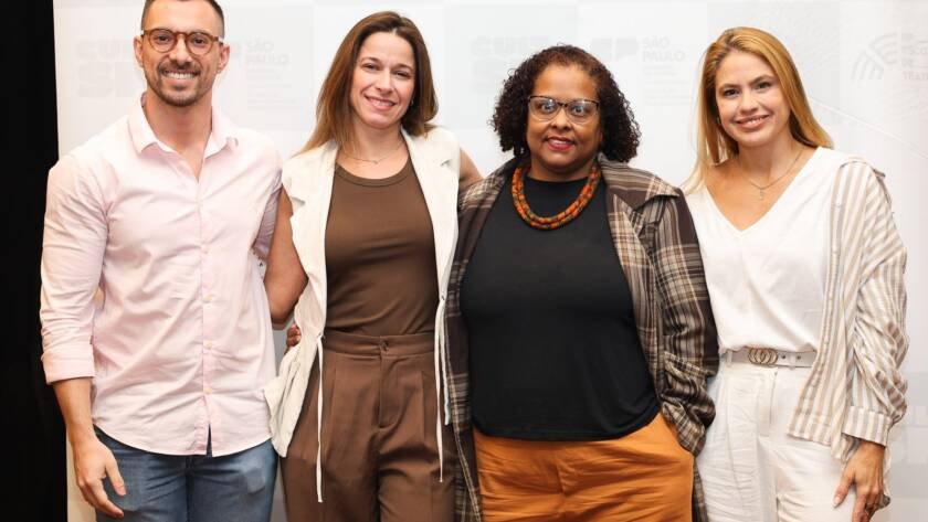 Palestra “A dramaturgia real da violência e a força do clã” com Thaís Vaz, Daniela Branco e Raquel Madureiro e Thomas Cerrini. (01/09/2025). | Foto: Clara Silva