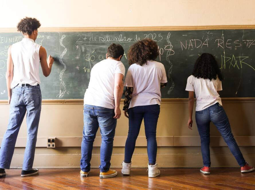 Mostra de Microcenas dos estudantes do módulo vermelho do curso regular de Direção da SP Escola de Teatro. (27/09/2025). | Foto: Clara Silva