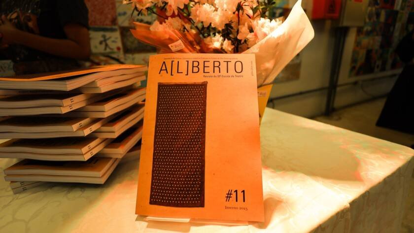 Lançamento da Revista A[L]BERTO #11 na sede Roosevelt da SP Escola de Teatro. (03/09/2025). | Foto: Clara Silva