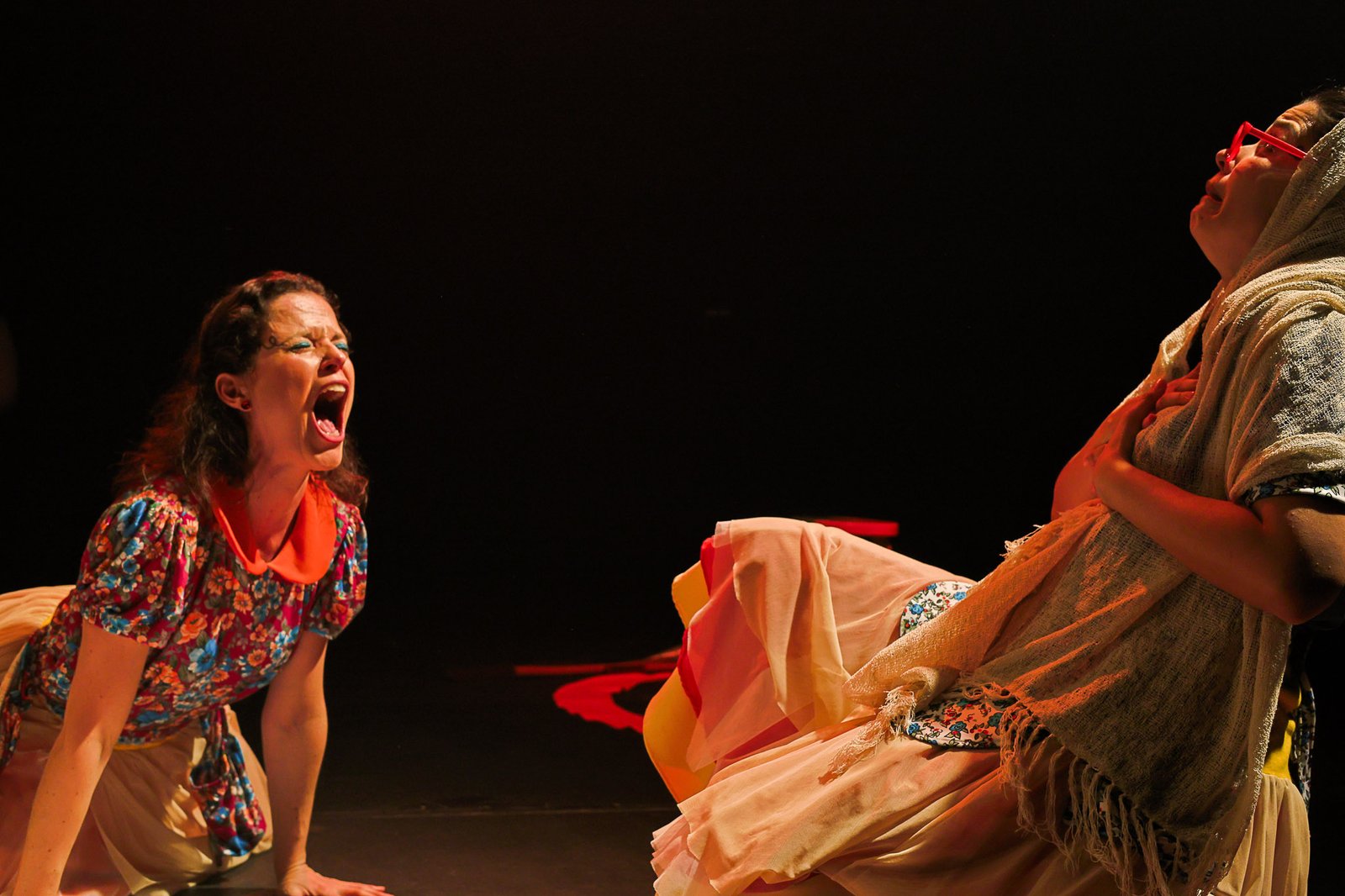 Espetáculo "Mazé! De Onde Vem? Quem É?" da AIVU Teatro, na unidade Roosevelt. (30/08/2025) | Foto: Clara Silva