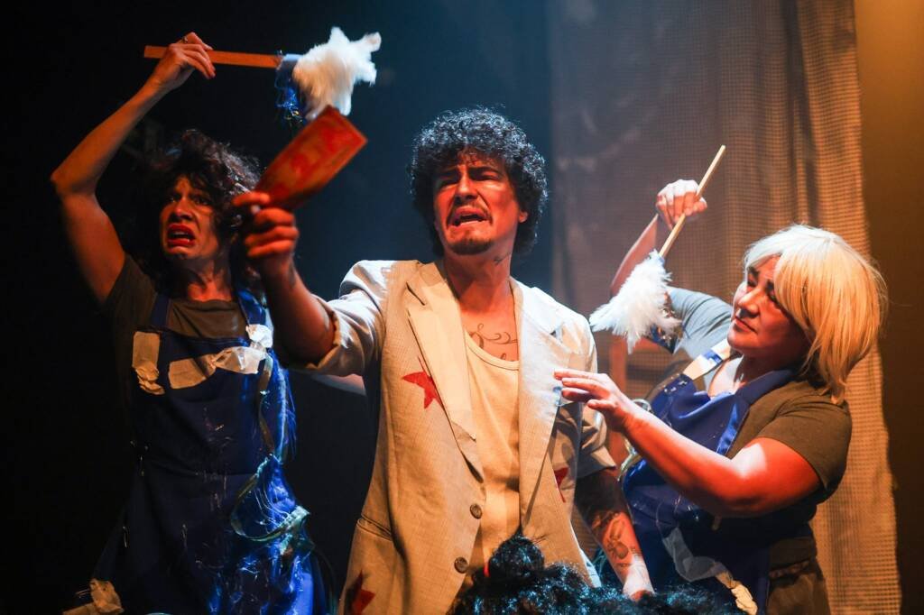 Experimento II do grupo N7 Amarelo, do segundo semestre de 2025, na SP Escola de Teatro. | Foto: Clara Silva.