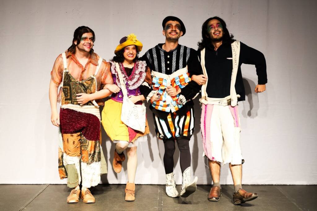 Experimento II do grupo N8 Amarelo, do segundo semestre de 2025, na SP Escola de Teatro. | Foto: Clara Silva.