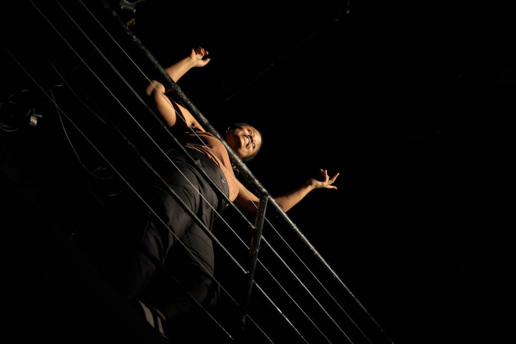 Apresentação do curso regular de Atuação. (12/11/2025). | Foto: Clara Silva