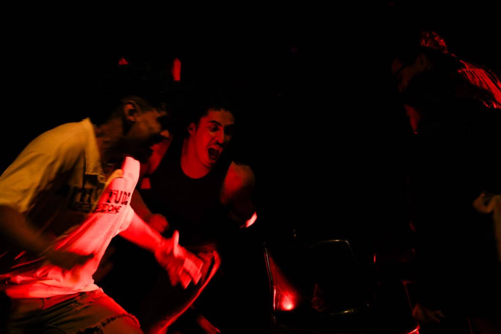 Apresentação do curso regular de Atuação. (12/11/2025). | Foto: Clara Silva