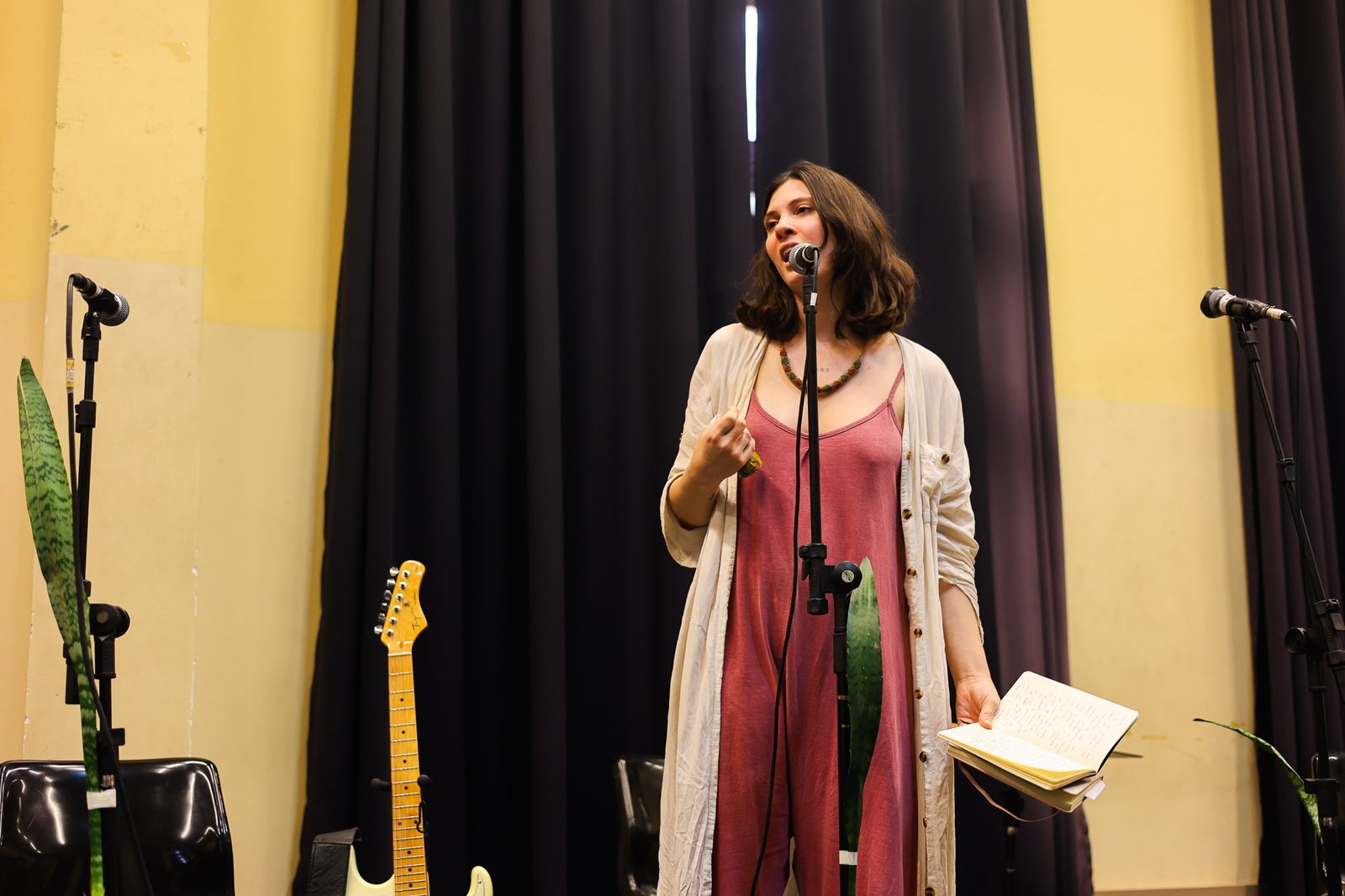 Primeiro dia do "Cena Única", atividade dos estudantes do curso regular de Dramaturgia. (07/11/2025). | Foto: Clara Silva