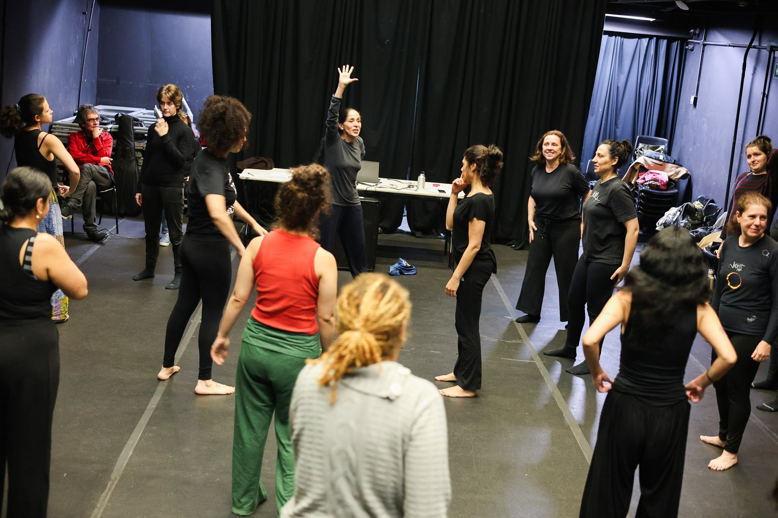 Oficina de Atuação "Projeto Clarice" com grupo Garagem 21, na sede Roosevelt da SP Escola de Teatro. (28/10/2025). | Foto: Clara Silva