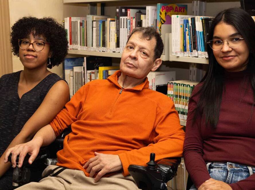 Equipe de Biblioteca e Gestão Arquivística