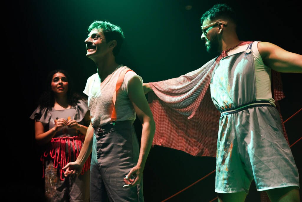 Experimento III do grupo N5 Amarelo, do segundo semestre de 2025, na SP Escola de Teatro. | Foto: Clara Silva.