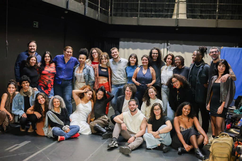 Aula do curso de extensão “Atuação indomável convocação da presença no audiovisual e no teatro” com Camilla Flores, na sede Roosevelt da SP Escola de Teatro. (23/01/2026) | Foto: Clara Silva.