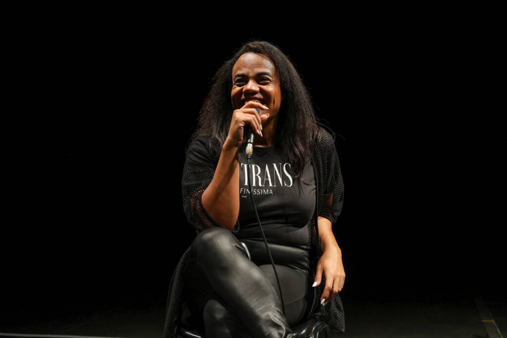 Bate-papo Transpreto, com Luh Maza e Daniel Veiga no SP Transvisão 2026. (29/01/2026). | Foto: Clara Silva.