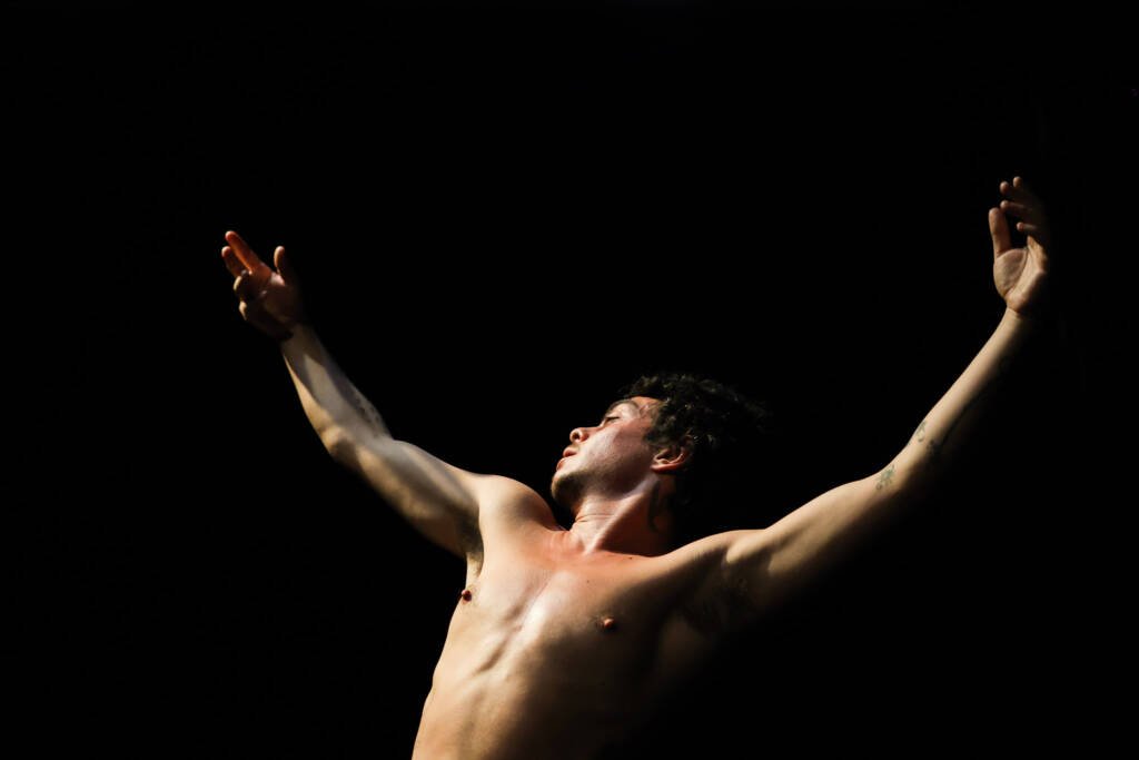 Encarnación, de Flow Kountouriotis no SP Transvisão 2026. (27/01/2026). | Foto: Clara Silva.