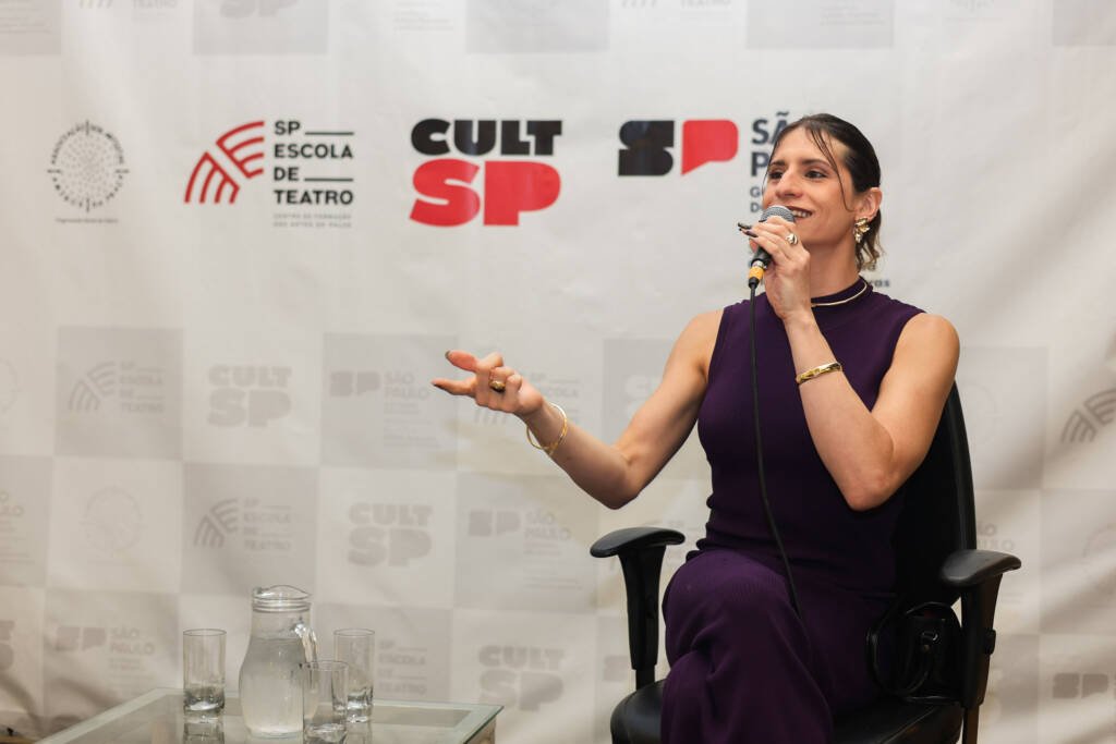 Palestra com Ave Terrena no SP Transvisão 2026. (27/01/2026). | Foto: Clara Silva.