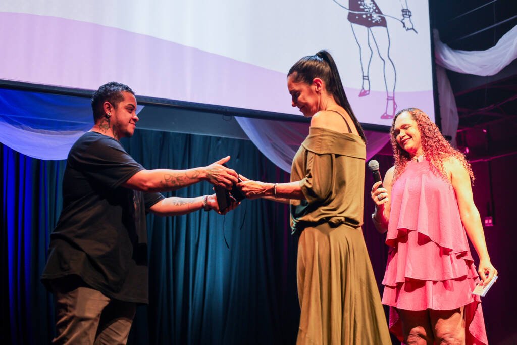 Abertura SP Transvisão 2026 com a premiação Claudia Wonder. (26/01/2026). | Foto: Clara Silva.