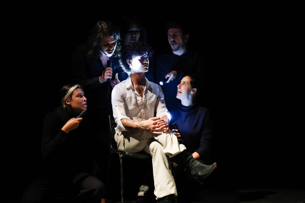 Primeiro dia das Microcenas do primeiro semestre de 2026. "NÃO HÁ OUTRA OPÇÃO". | Foto: Clara Silva