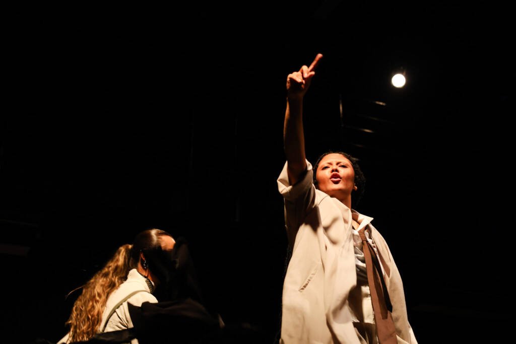 Primeiro dia das Microcenas do primeiro semestre de 2026. "ORDEM AND PROGRESSO". | Foto: Clara Silva