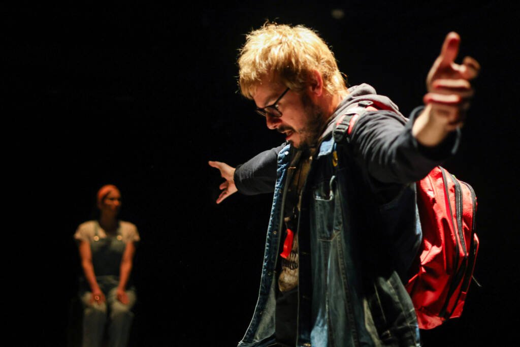 Espetáculo “Pietá, um fractal de memórias” da E!motion Cultural. (14/03/2026) | Foto: Clara Silva.