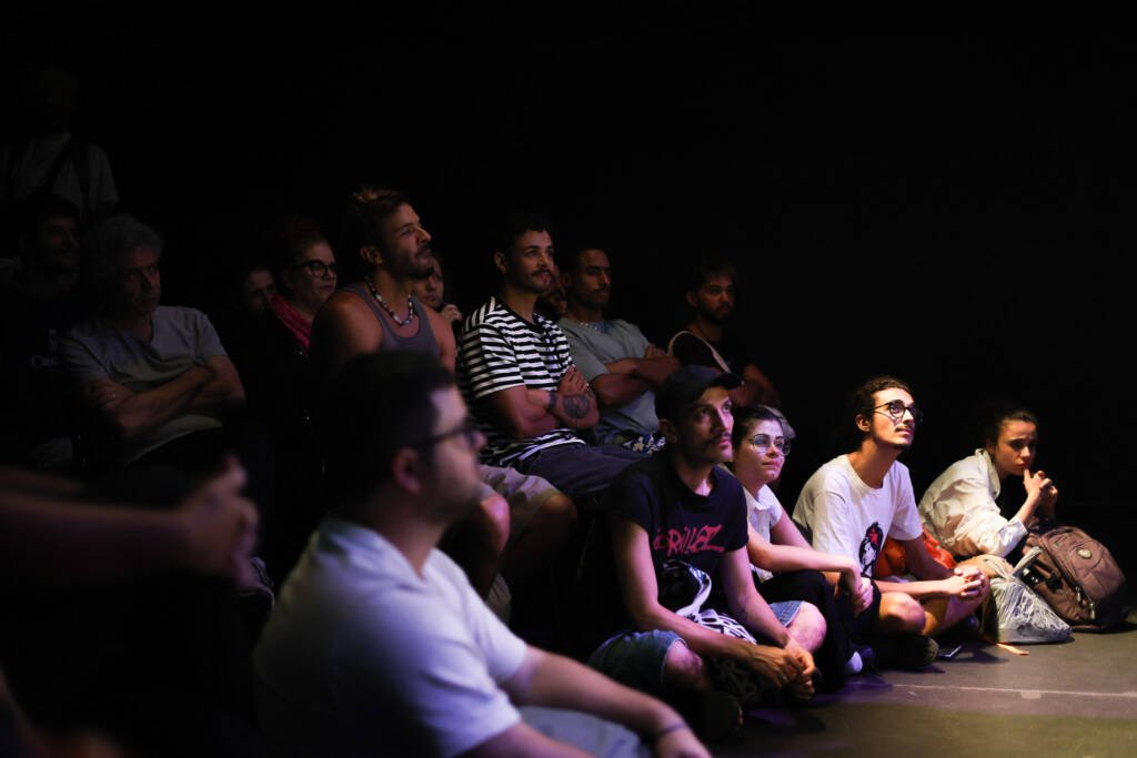 Público no primeiro dia das Microcenas do primeiro semestre de 2026. | Foto: Clara Silva