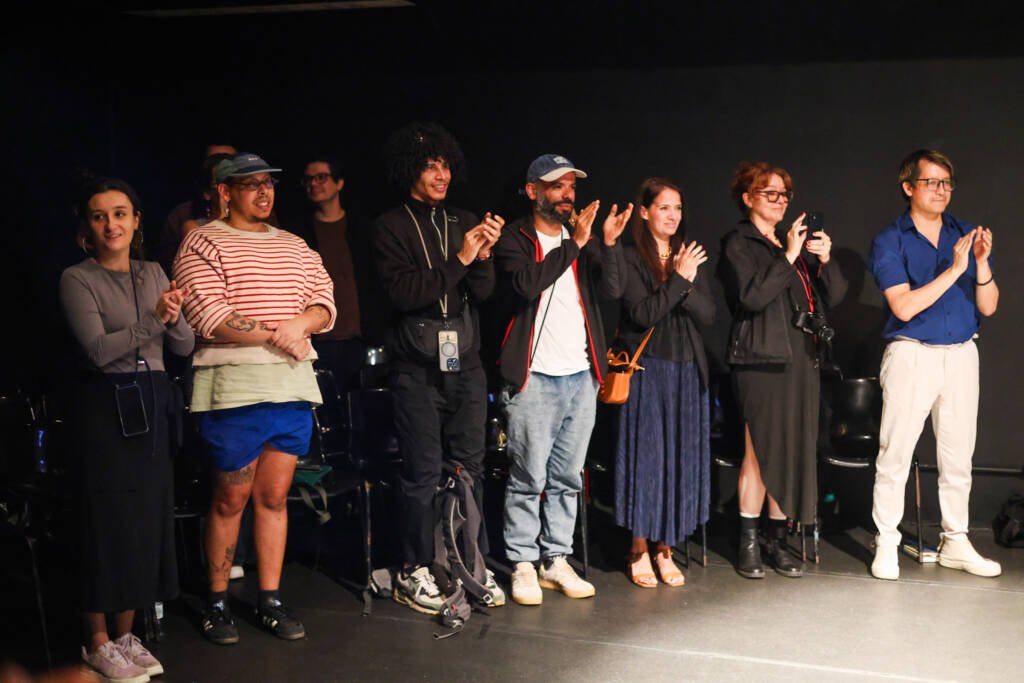 Cerimônia de Abertura do Slam do Teatro 2026. (13/4/2026) | Foto: Clara Silva