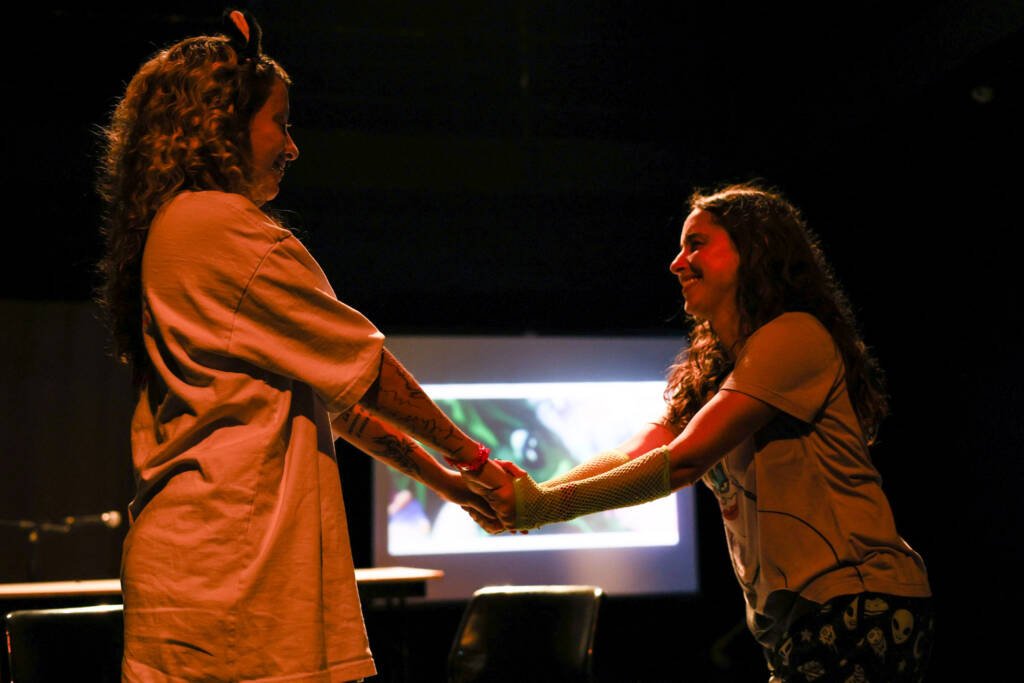 “Alien(nada)”, de Lívia Machado na Mostra Dentro/Fora na Unidade Roosevelt. | Foto: Clara Silva