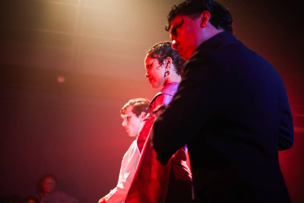 Experimento II do grupo N2 Verde, do primeiro semestre de 2026, na SP Escola de Teatro. | Foto: Clara Silva.