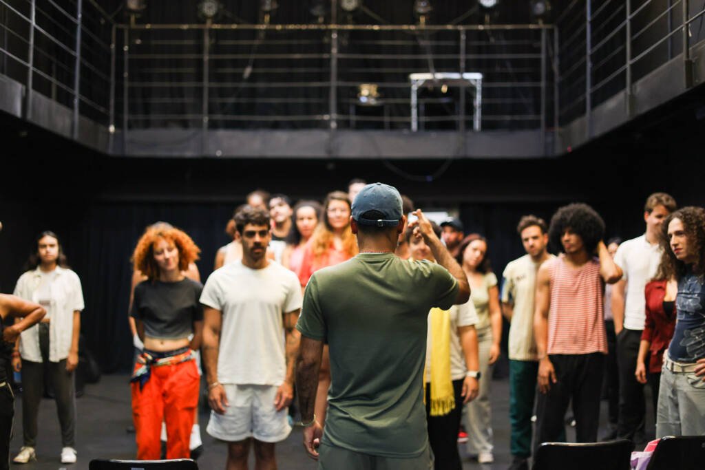 Workshop Internacional Gratuito “Taller de Cabaret” com Pedro Franco Albuquerque. (15/04/2026) | Foto: Clara Silva.