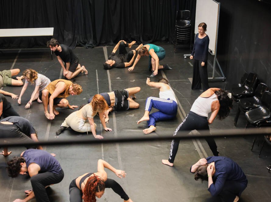 Workshop de atuação gratuito “Projeto Wislawa” com Clara Carvalho e Cesar Ribeiro. (30/03/2026) | Foto: Clara Silva.