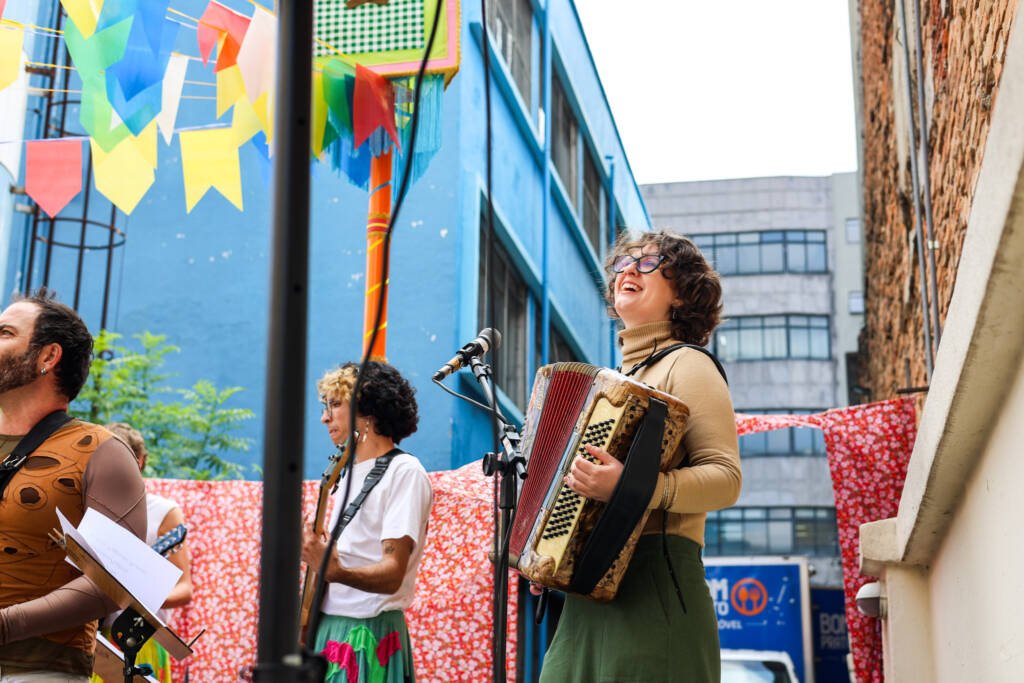 Juninada Sonoplástica, na sede Brás da SP Escola de Teatro. (02/06/2026). Foto: Clara Silva