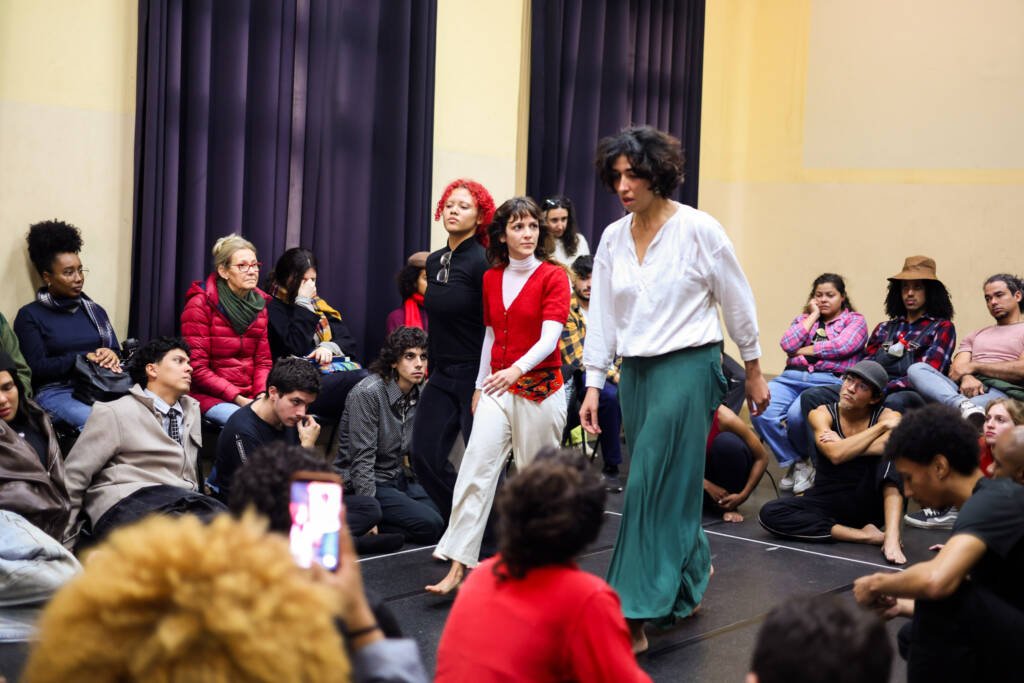 Juninada Sonoplástica, na sede Brás da SP Escola de Teatro. (02/06/2026). Foto: Clara Silva
